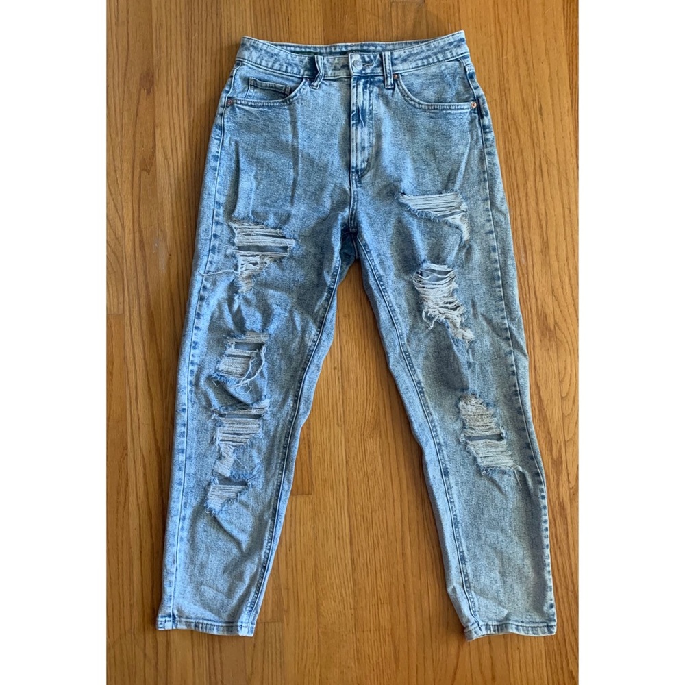 Wild Fable High Waisted Light Wash Ripped Jeans